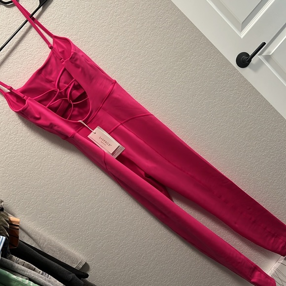 NWT go the distance jumpsuit color Bougainvillea / pink - Picture 8 of 8